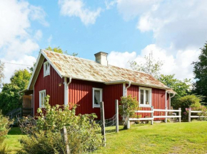 5 person holiday home in SK LLINGE, Skällinge